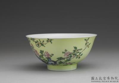 图片[2]-Bowl with cotton roses and osmanthuses on a green ground in painted enamels, Qing dynasty, Yongzheng reign (1723-1735)-China Archive